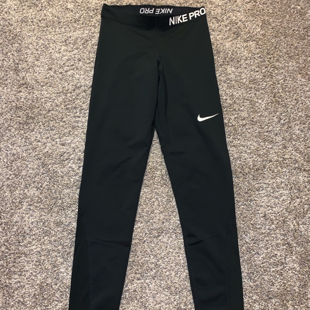 Nike Pro leggings